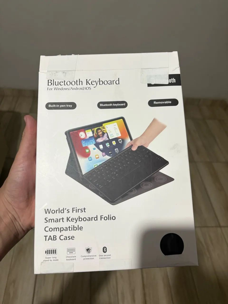  Teclado Touchpad e Compartimento para Pencil