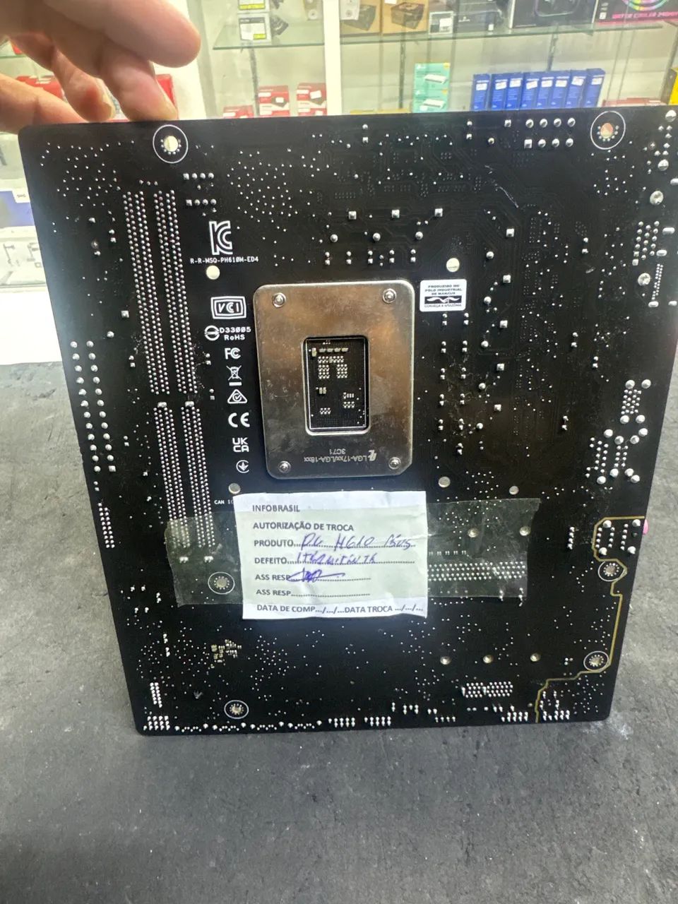 Placa mae asus h610 intermitente - Foto 5