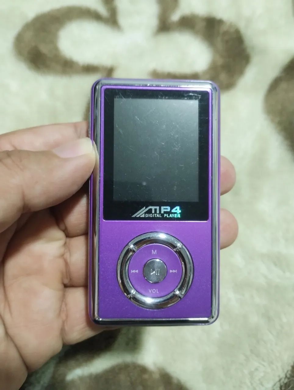 Vendo MP4 Rosa 4GB funcionando perfeitamente