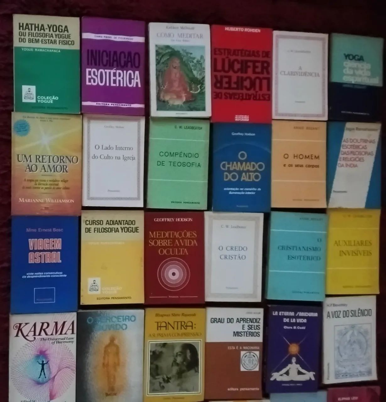 Lote com 41 livros esotéricos.  - Foto 3