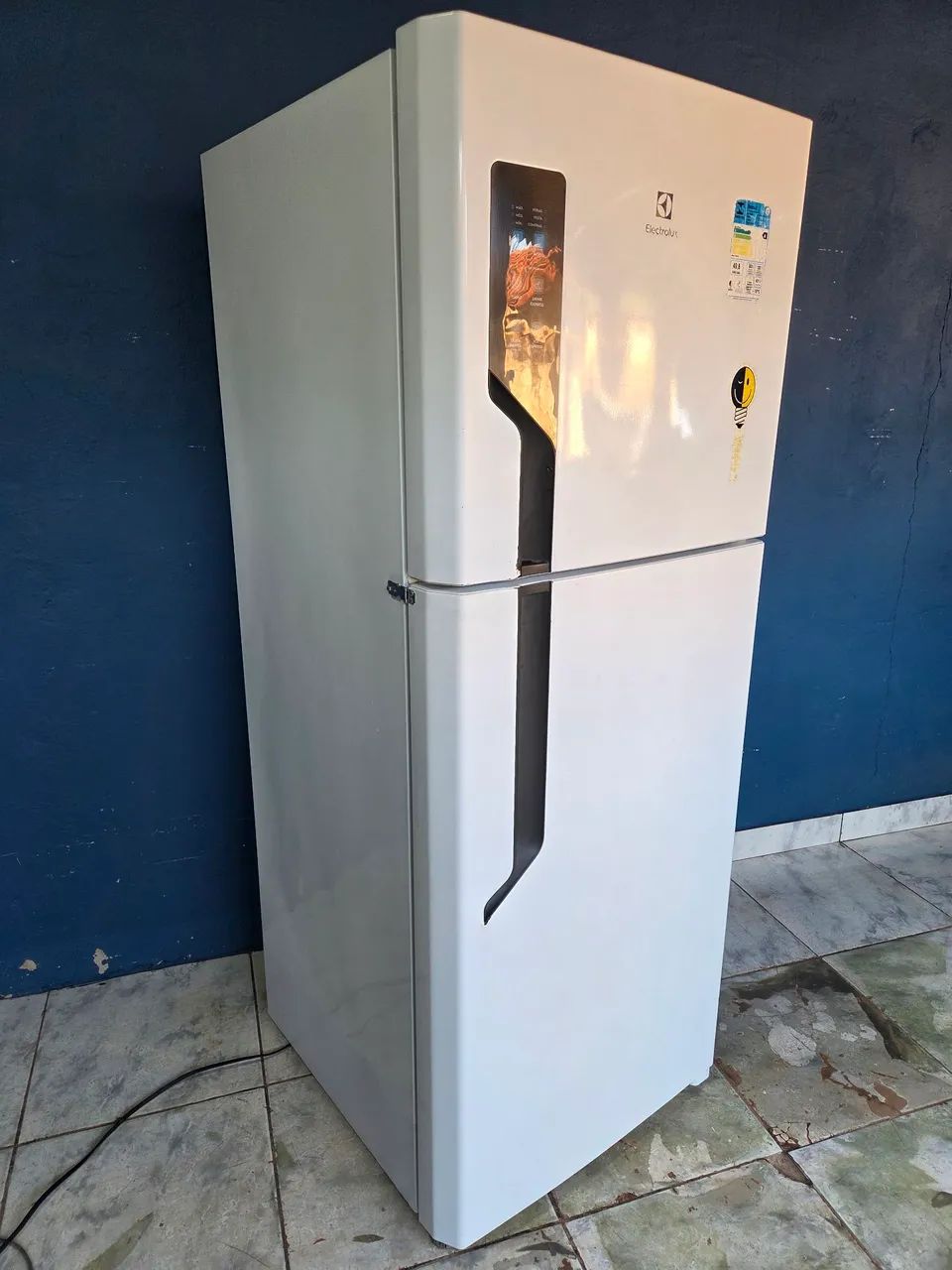 Vendo geladeira Electrolux  - Foto 2