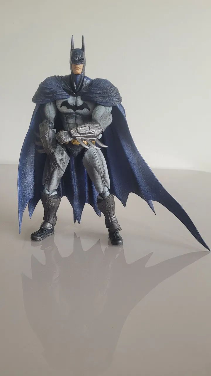 Boneco Batman Arkham City Play Arts Kai   - Foto 2