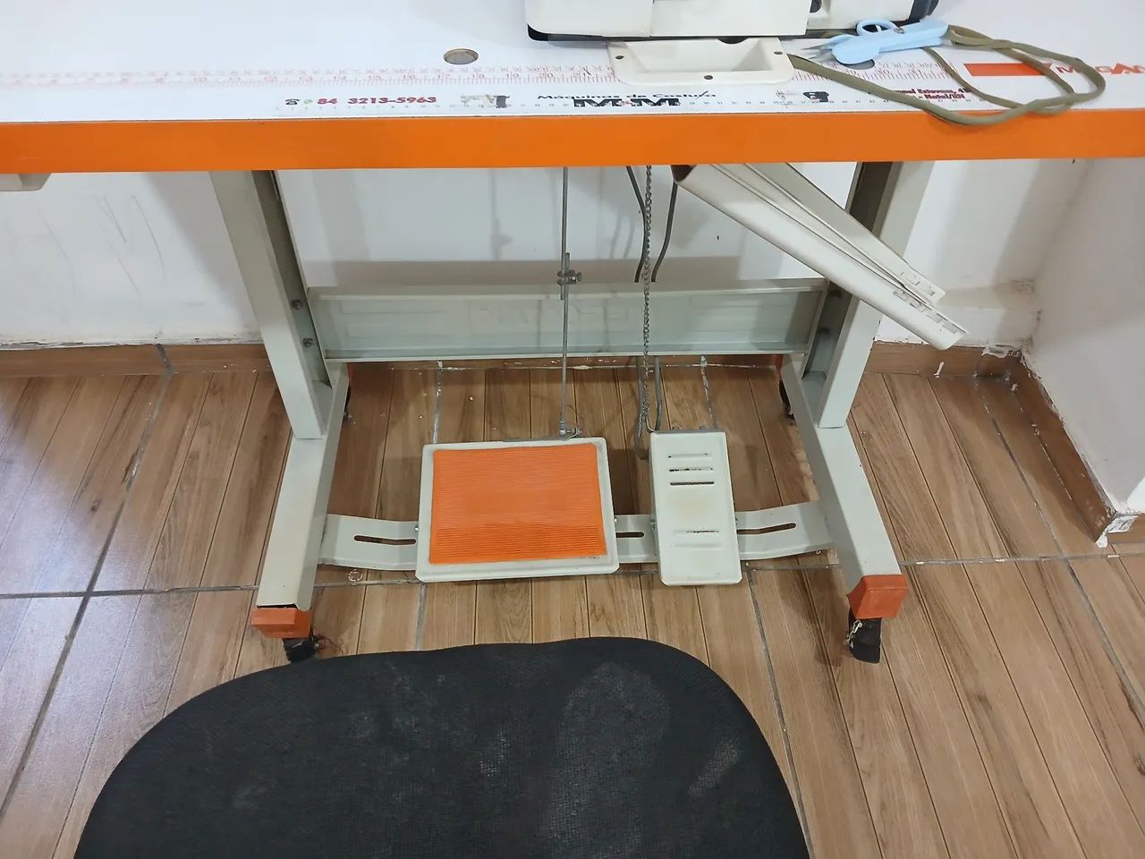 Máquinas overlok ponto cadeia  - Foto 4