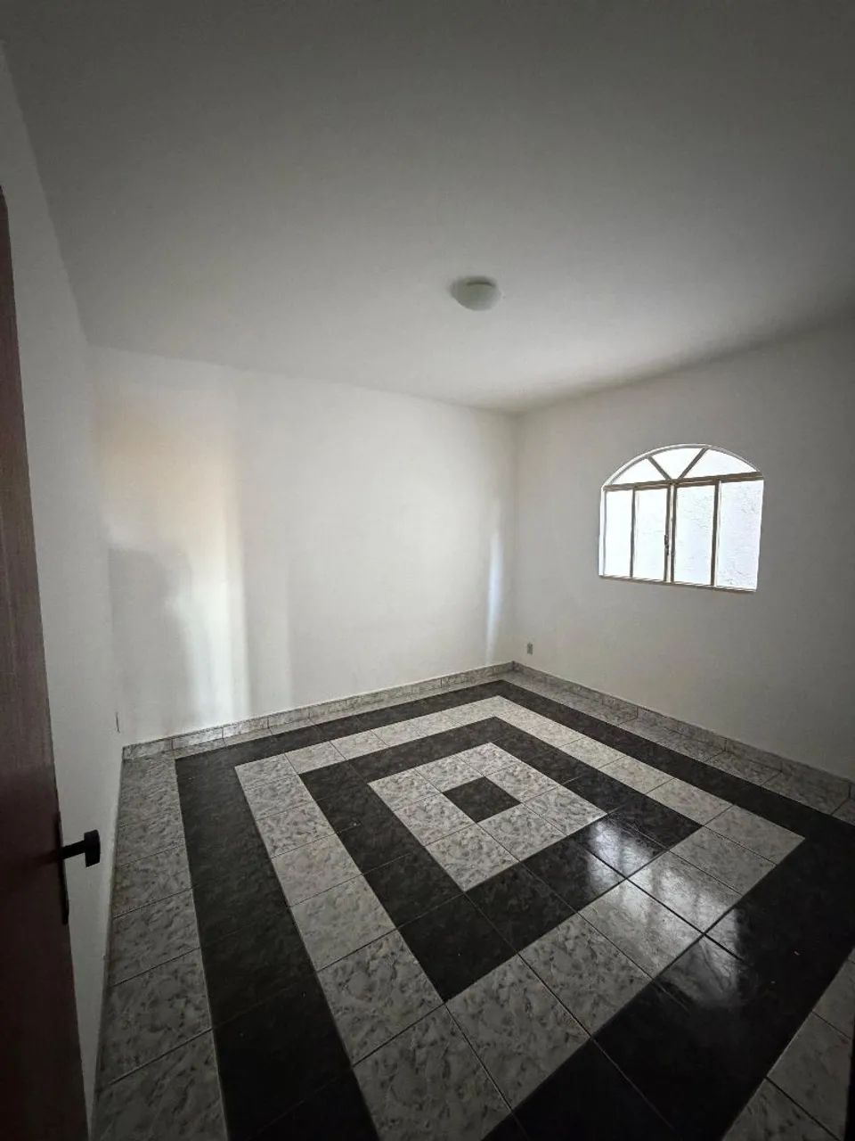 Aluga apartamento no barreiro
