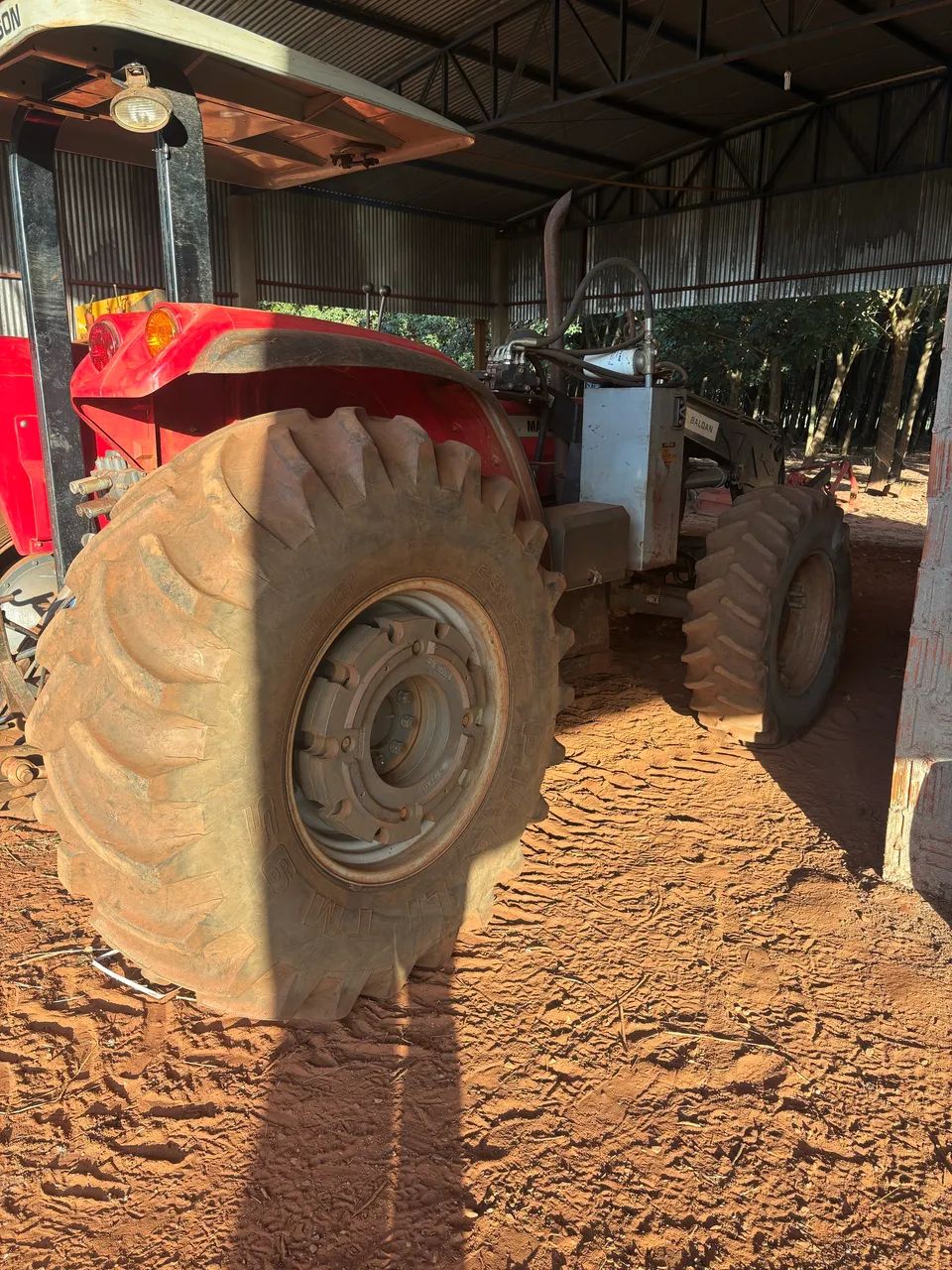 Vendo trator massey fergusson - Foto 3