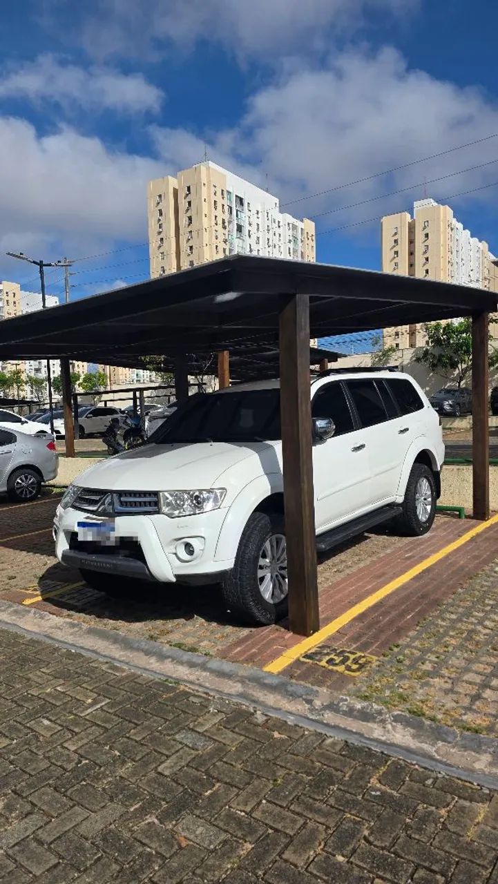 Mitsubishi Pajero 3.2 4X4 T.I. DIES. 5P AUT 2015