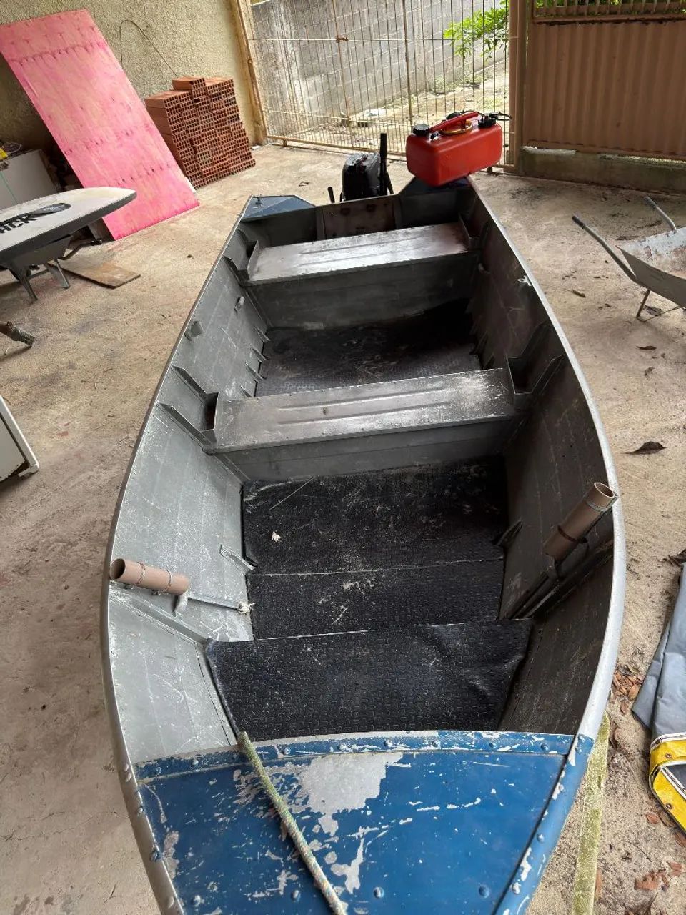 Barco de alumínio com motor e carretinha  - Foto 3