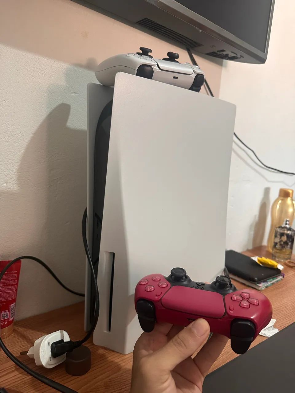 Ps5 mídia física 2 controles  - Foto 2