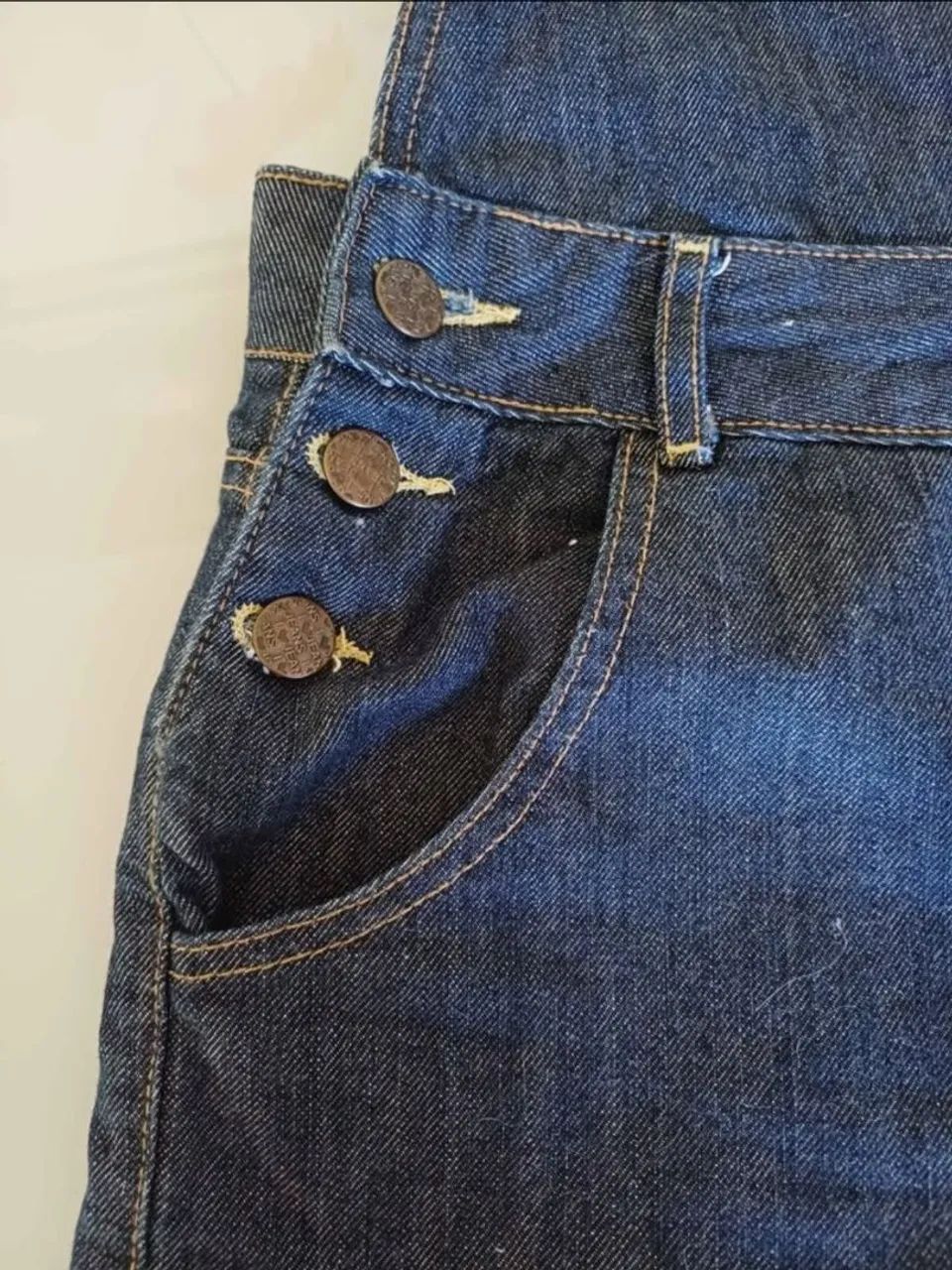 Jardineira Jeans Feminina  - Foto 4