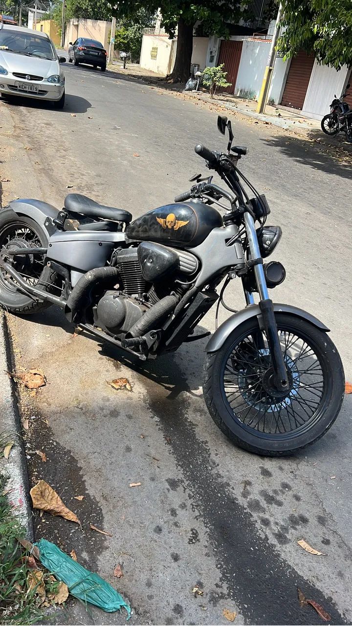 Shadow 600 