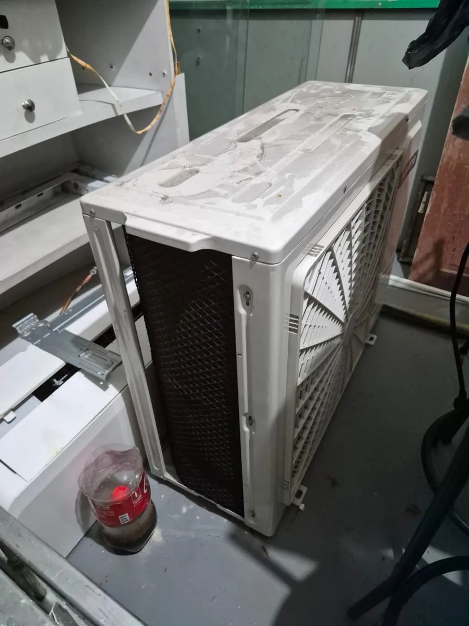 Vendo - Ar Condicionado 30.000 BTUs - Foto 3