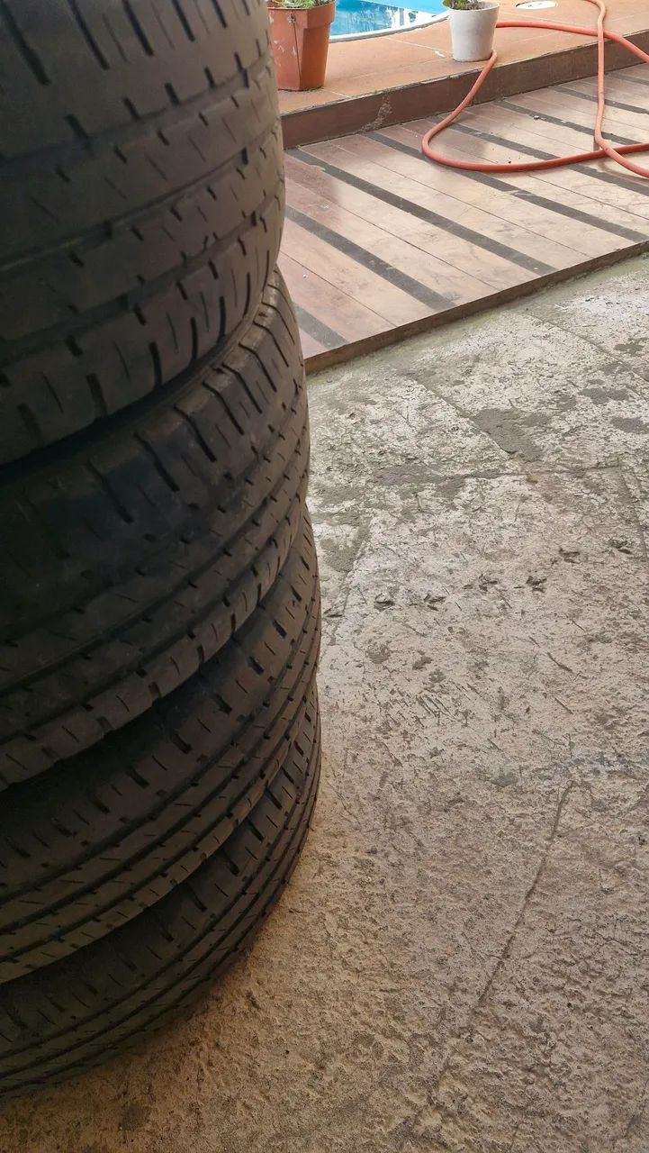 Pneu goodyear 175 65r15  - Foto 4