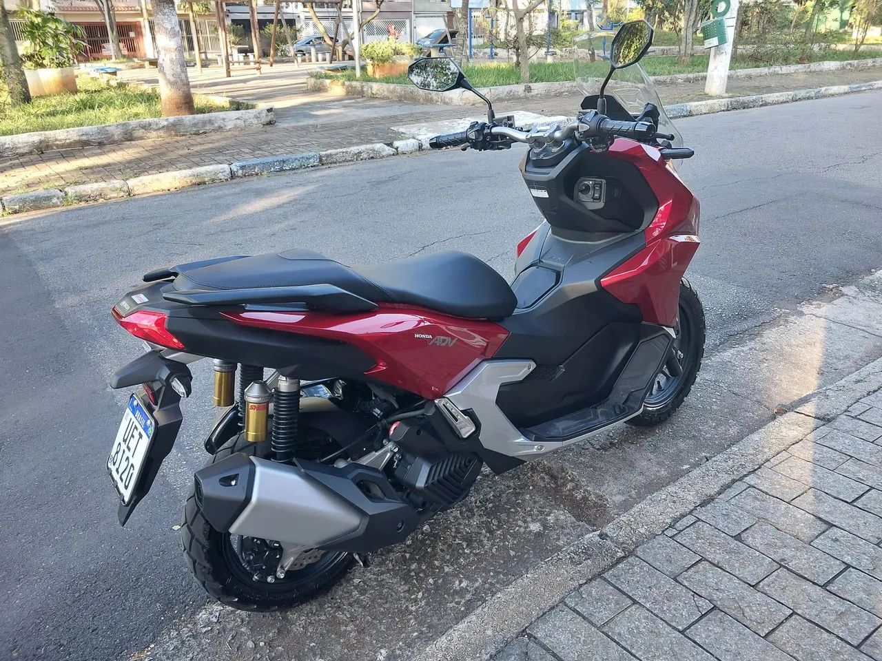 HONDA ADV 160 - Foto 4
