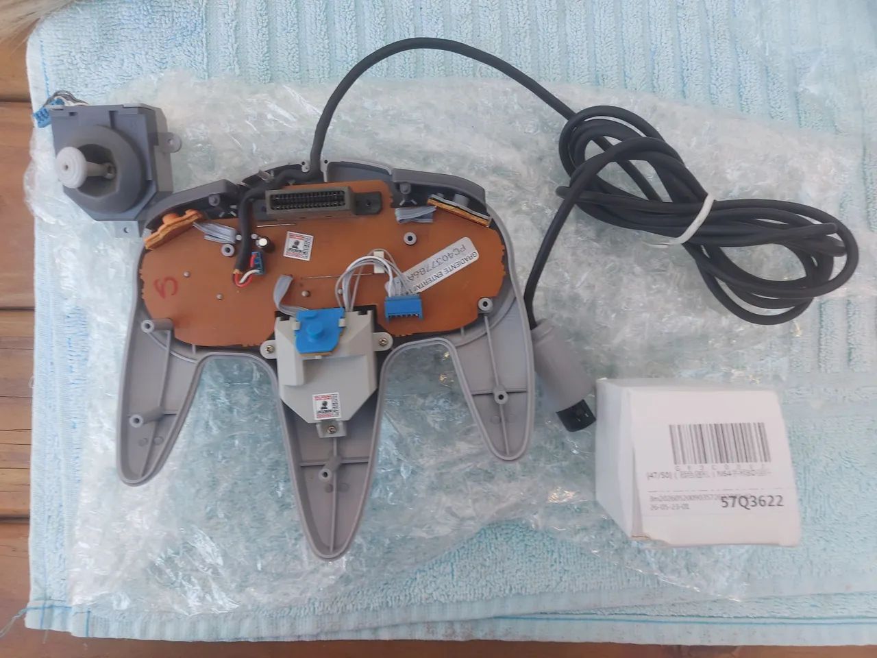 Controle ORIGINAL - Gradiente  - Nintendo 64 - Foto 5
