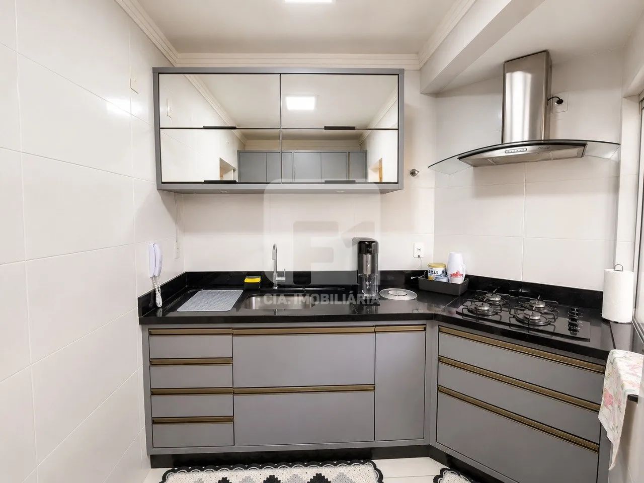 Apartamento de 2 dormitórios à venda na Trindade - Foto 3
