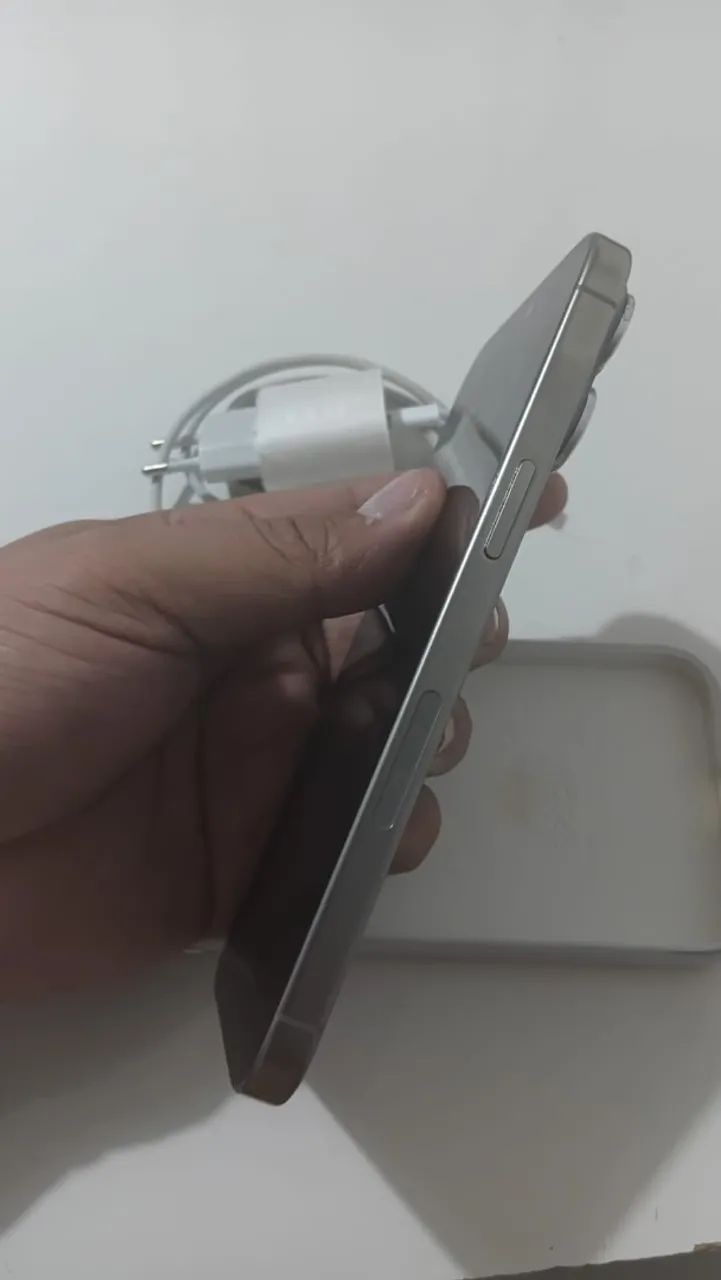 Iphone 15 pro max  - Foto 4