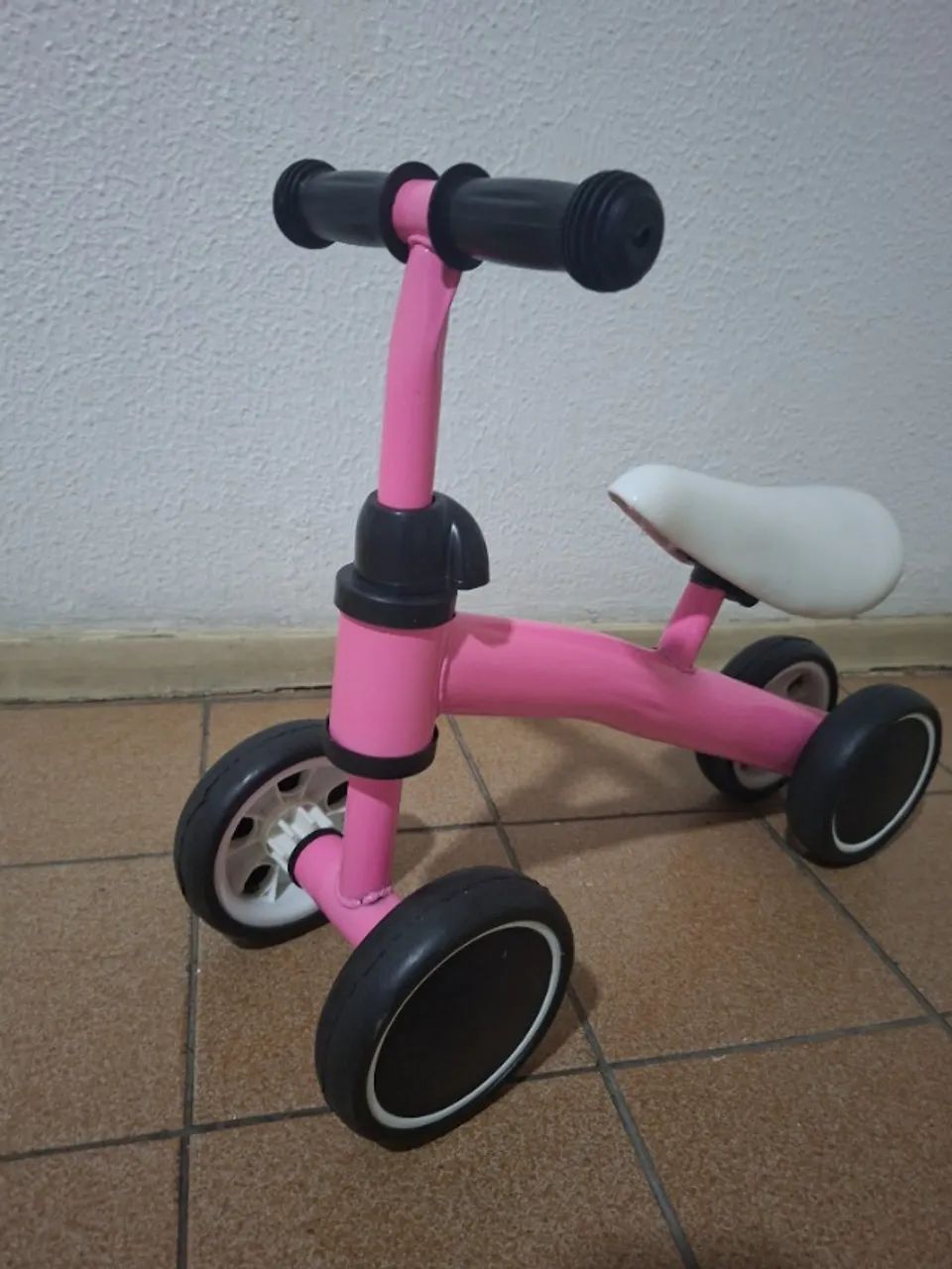 Bicicleta infantil de equilíbrio - Foto 2
