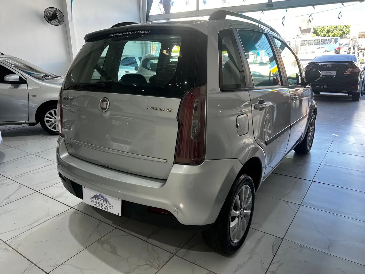 Fiat Idea Attractive 1.4 Fire Flex 8V 5P 2013 - Foto 5