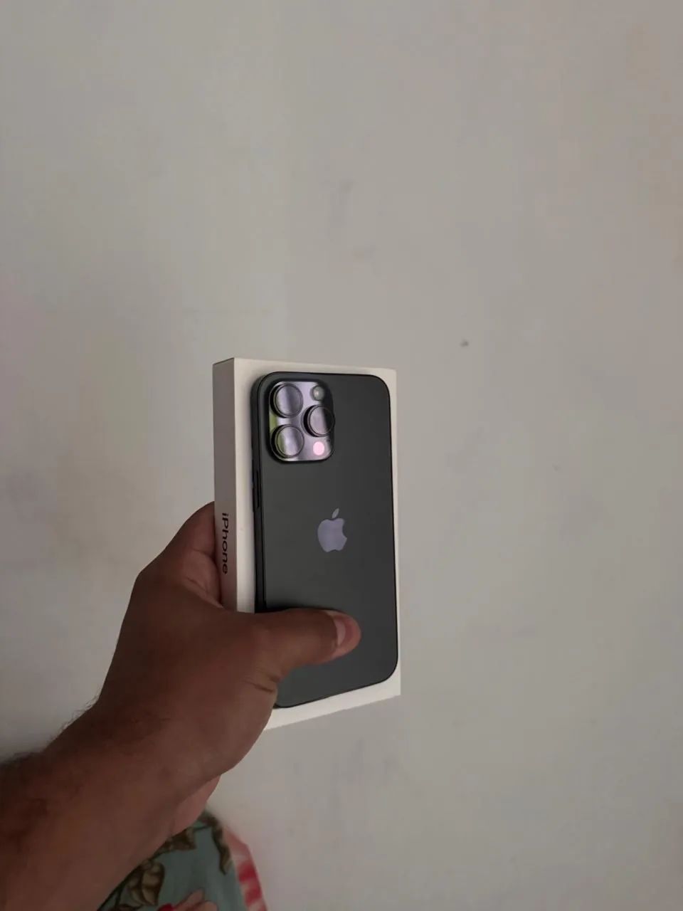 iPhone 14 Pro Max 512gb v ou t - Foto 2