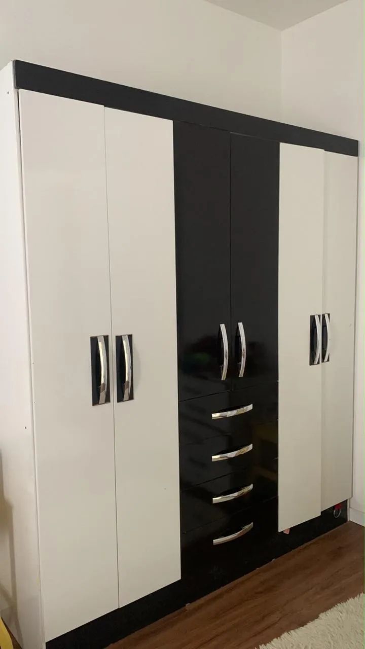 Guarda roupa solteiro 