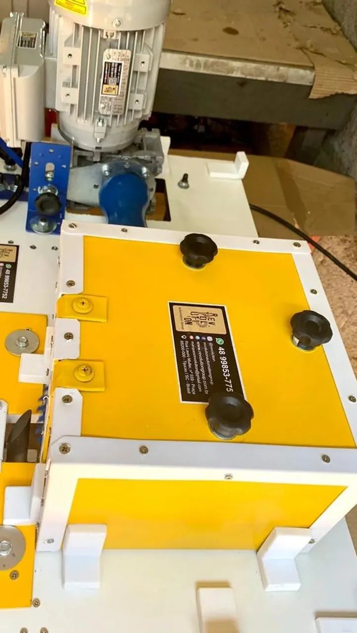 Máquina descascar coco seco - Foto 3