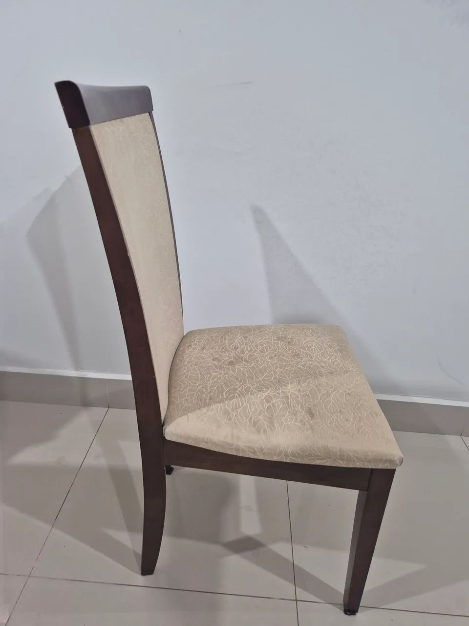 VENDO CADEIRAS MESA JANTAR - Foto 2