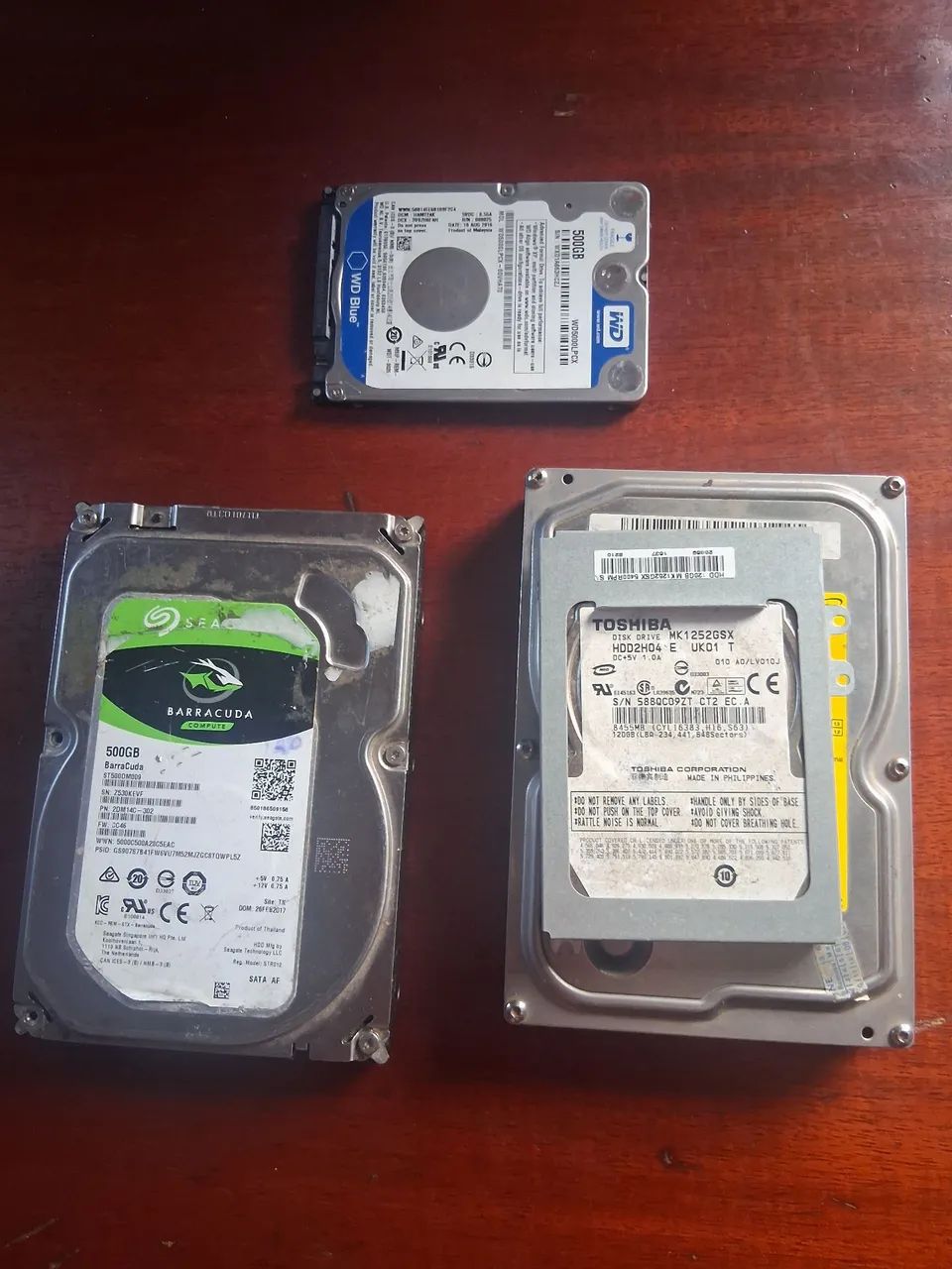4 hds 2 de nootbok e 2 hd de desktop 