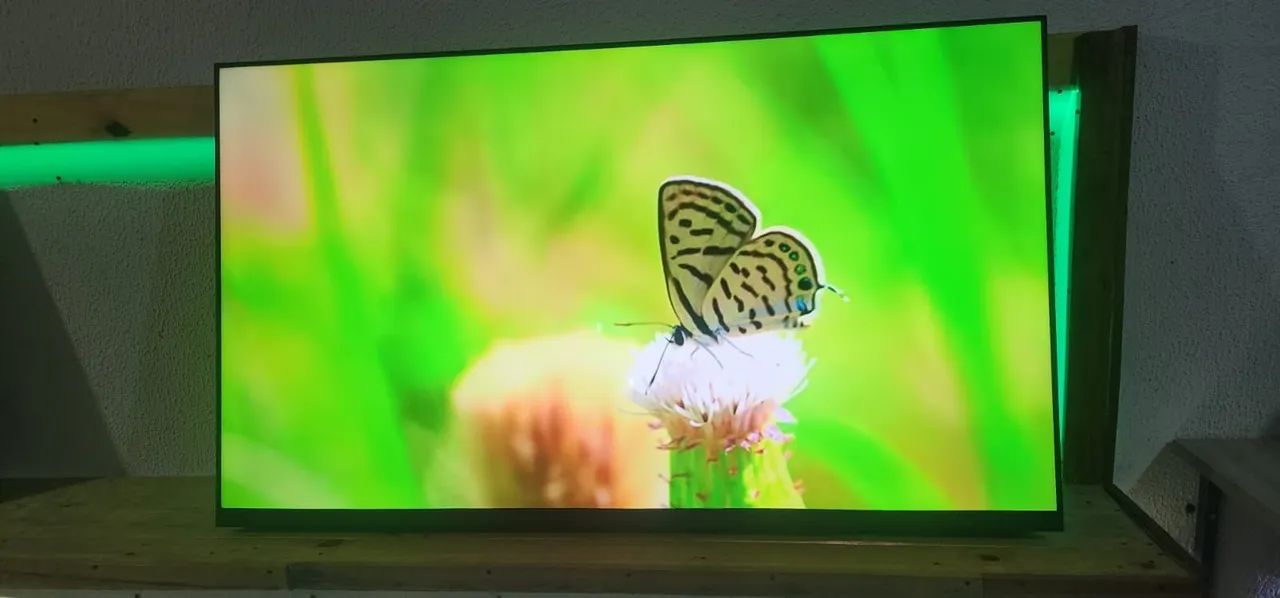 TV 65 polegadas smart com cabo controle todos apss YouTube e Netflix Bluetooth e d mais  - Foto 3