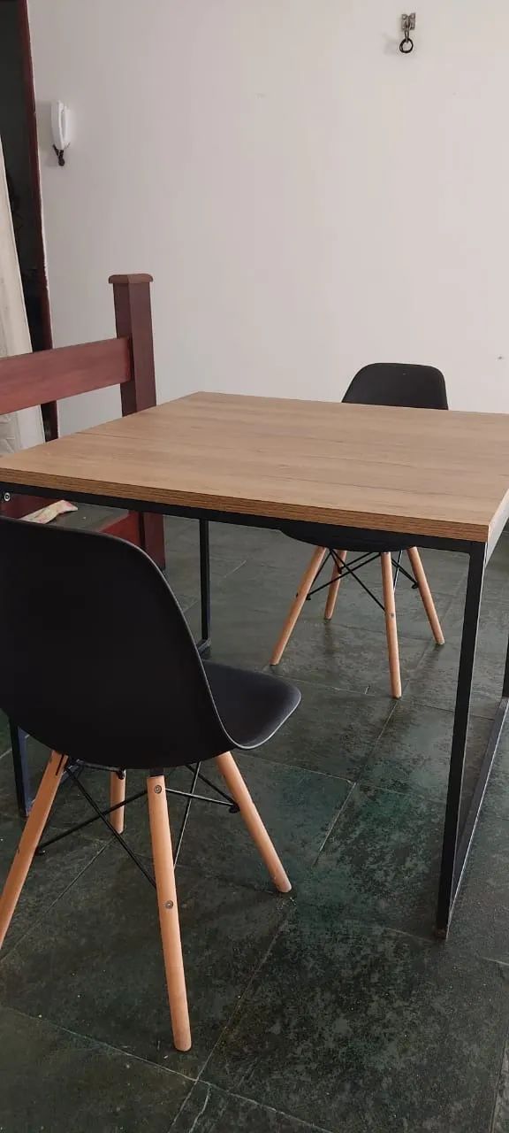 Mesa de jantar 90x90 - Foto 3