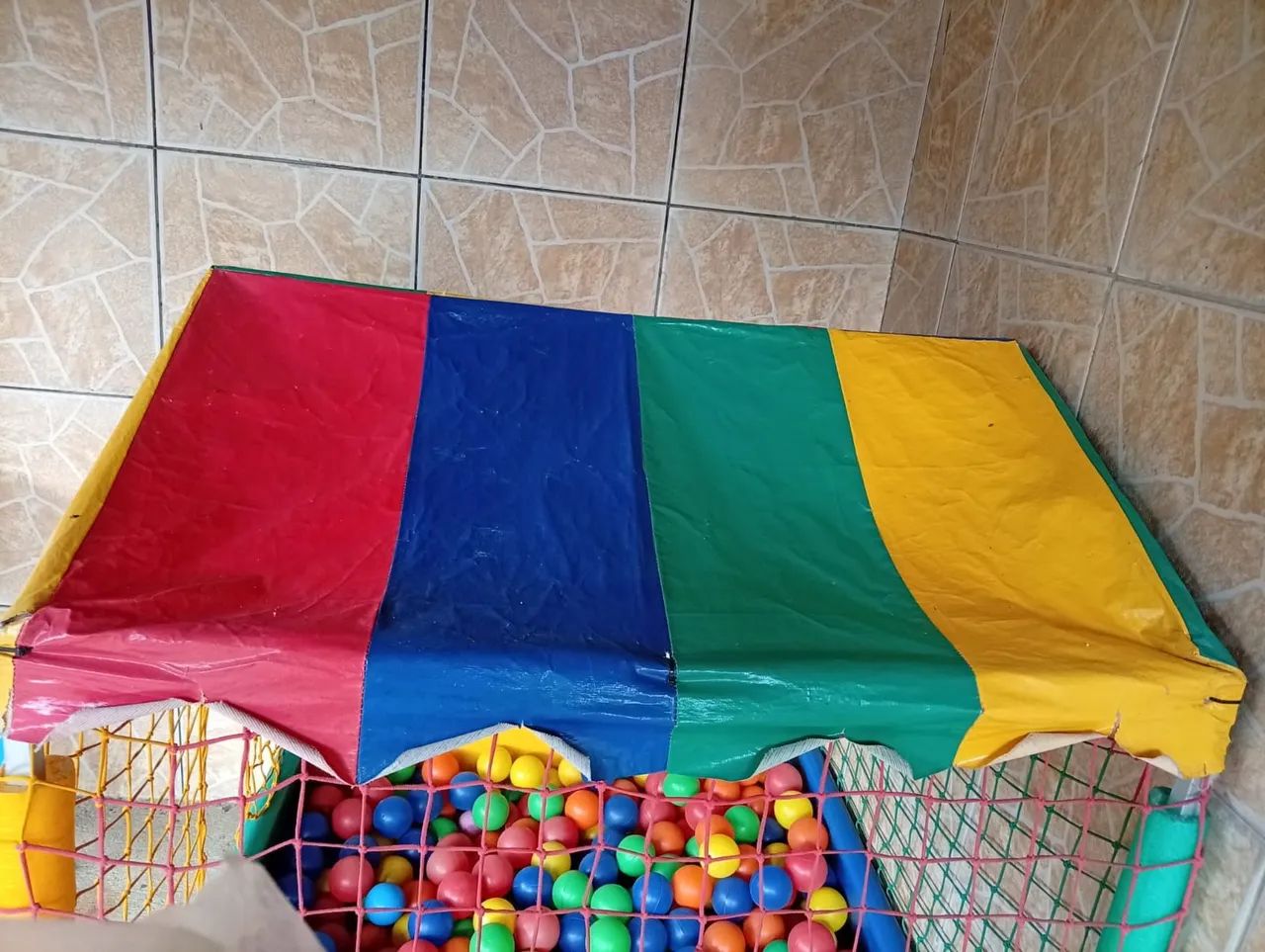 Vendo piscina de bolinha  - Foto 3