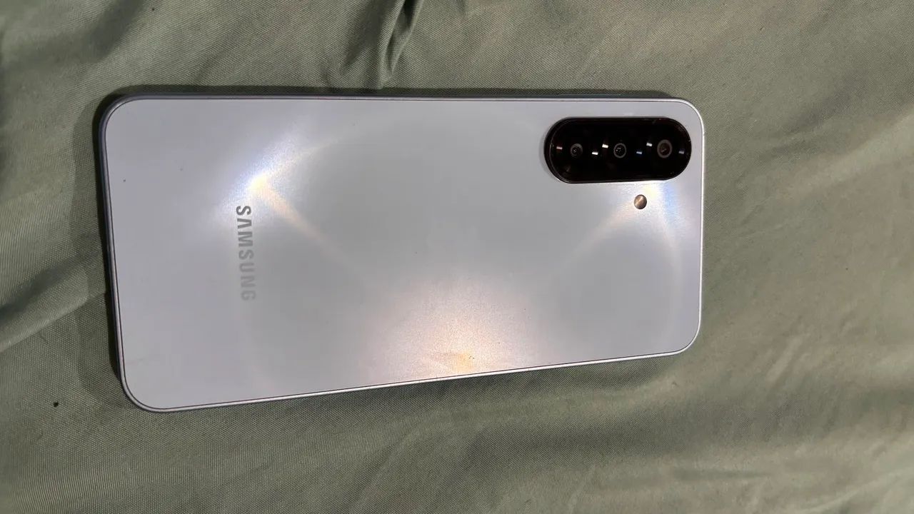 Samsung A17 - Foto 5
