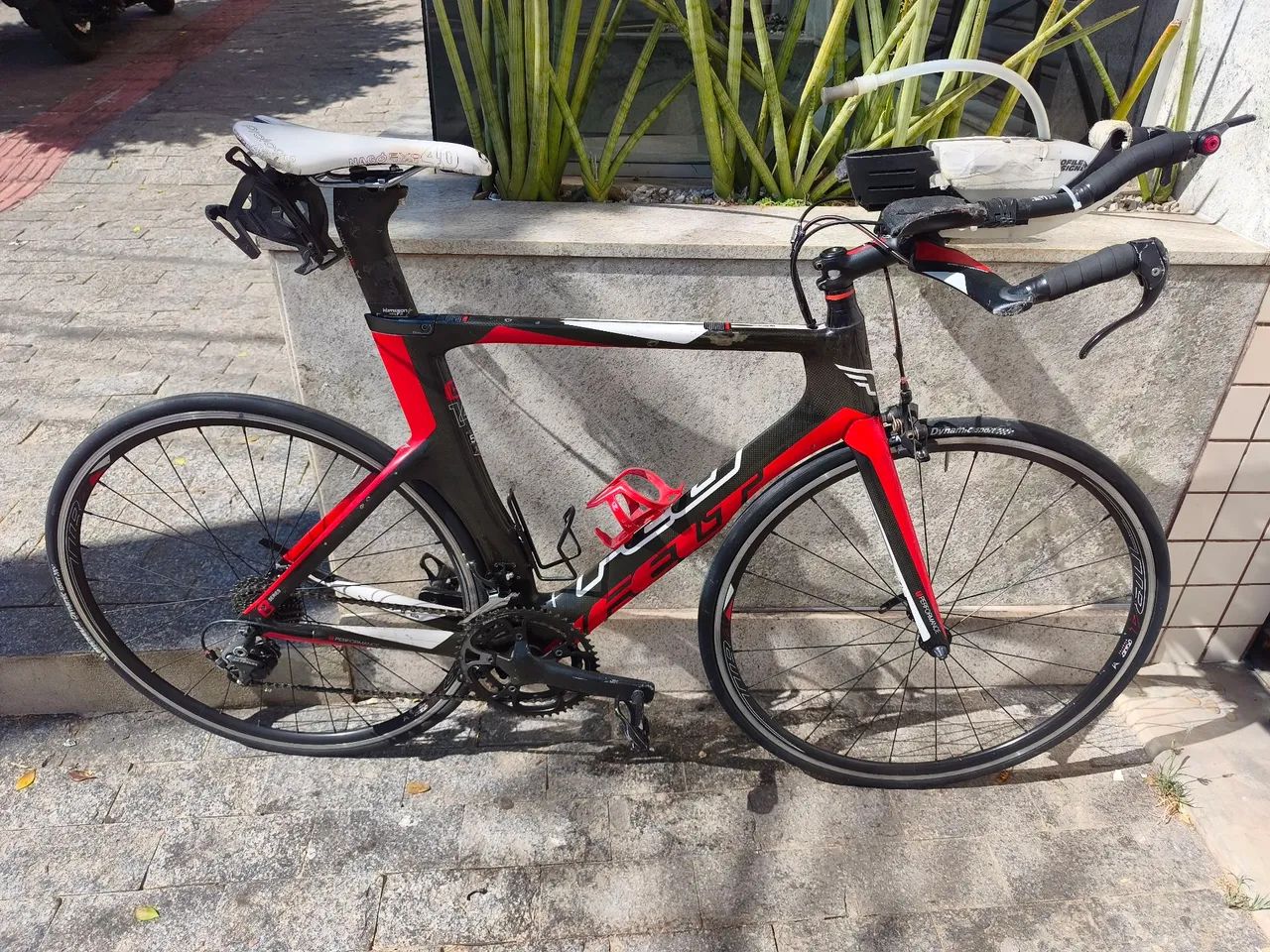 Felt B14,Tam 54, ultegra de 22 vel