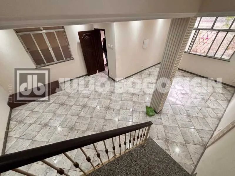 Casa de rua triplex - 4 quartos (2 suítes) - Piscina e churrasqueira - vaga - Foto 3