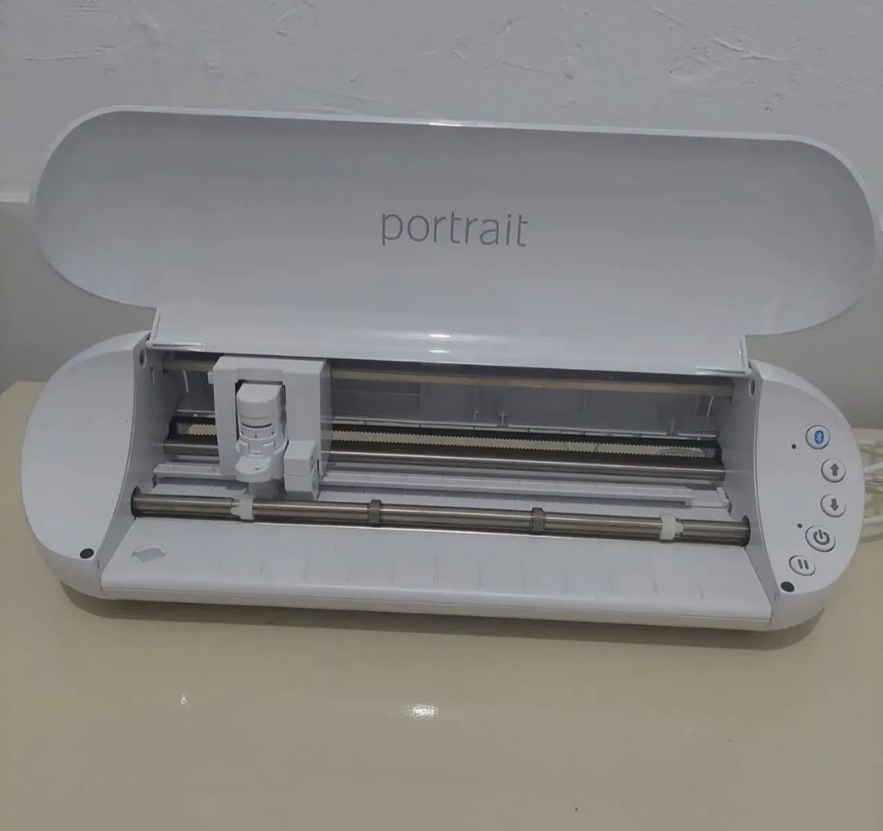 Plotter Silhouette Portrait 3 nunca usada