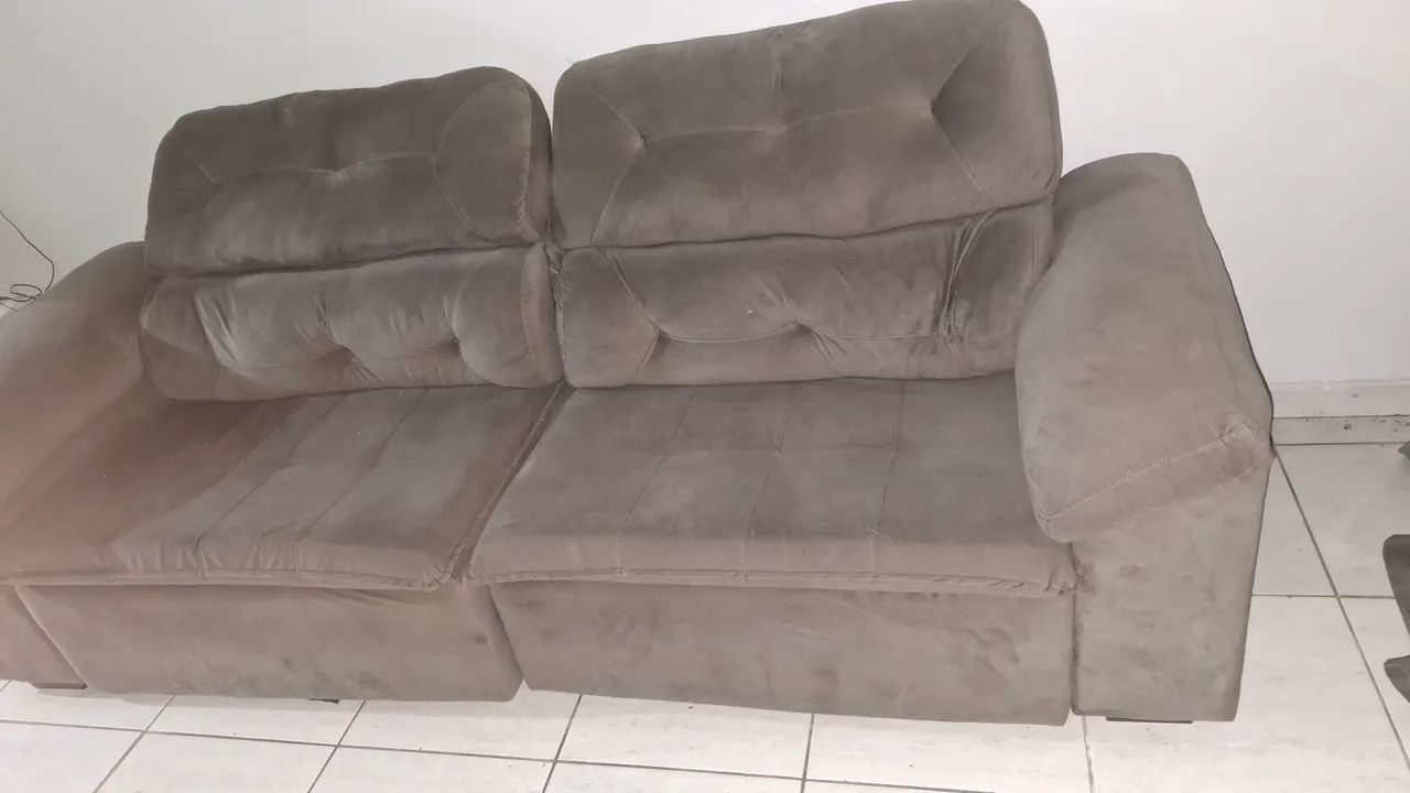 Sofá retrátil reclinavel 