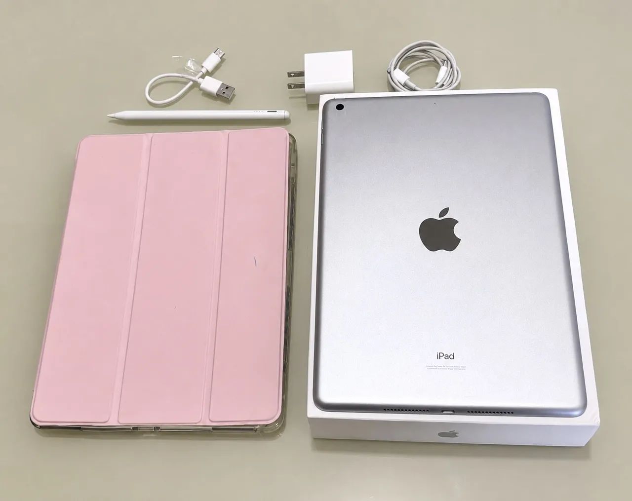 IPad 9 64 GB Prata - Perfeito estado