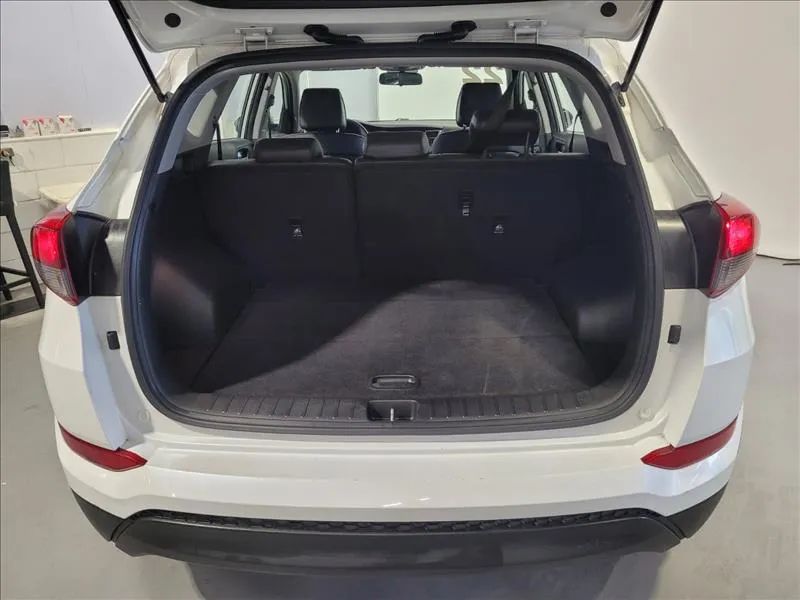 Hyundai Tucson GLS 1.6 Turbo 16V Aut., foto 13 de 16