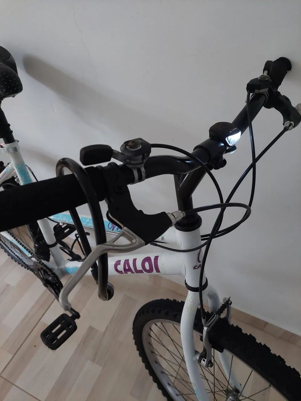 *Bicicleta SEMI-NOVA* Toda REVISADA (6x SEM JUROS)