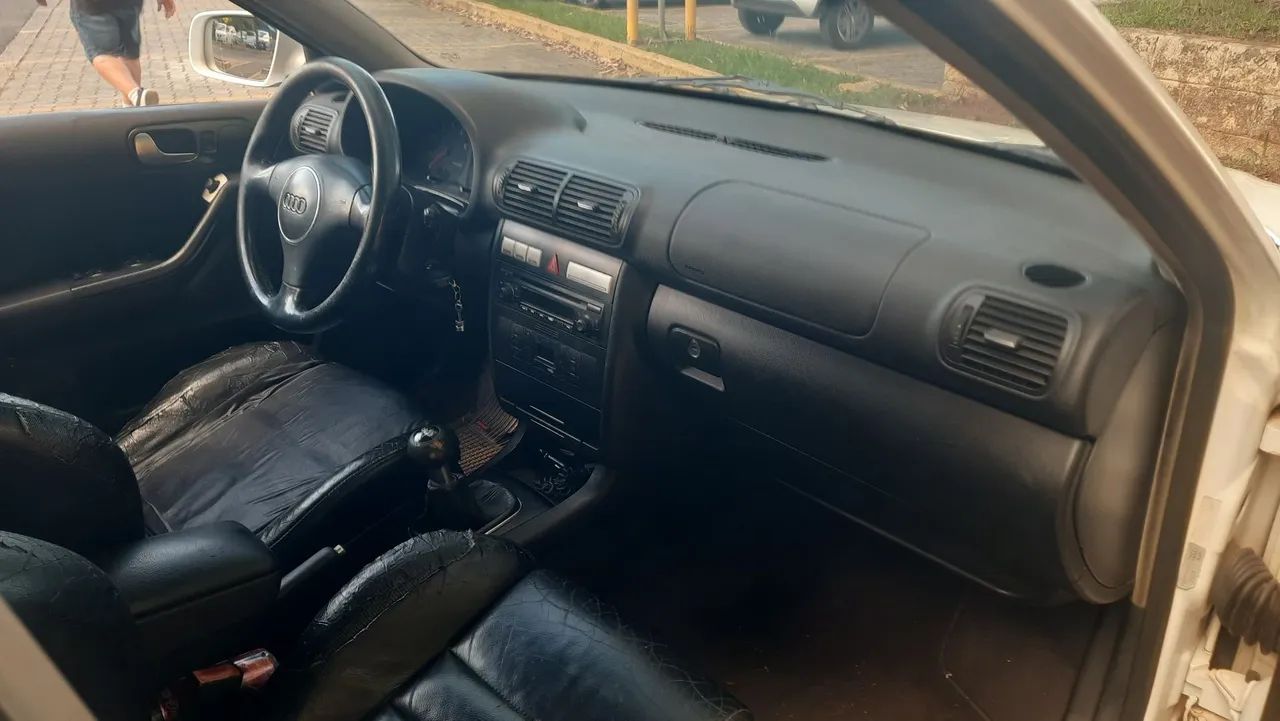 Audi A3 1.8 5P Mec. 2003 - Foto 5