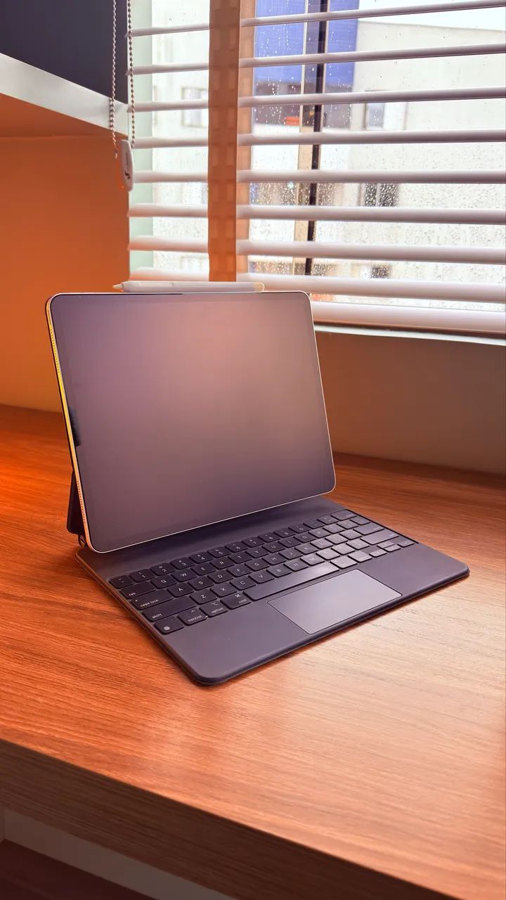 ipad pro 512gb novo tela 12.9 pol com teclado e pencil original