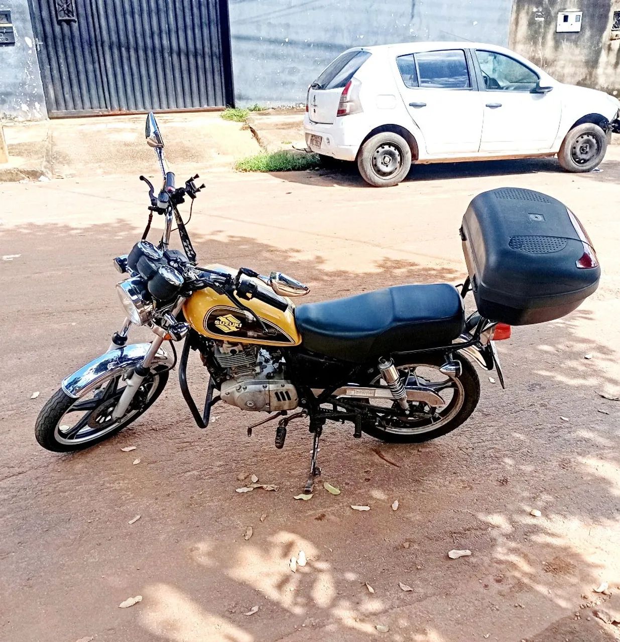 Suzuki intender 125. 