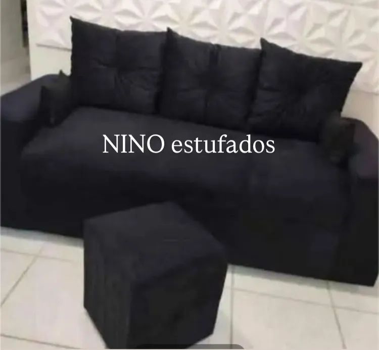 Sofá de três lugares com um puf grátis 399 - Foto 2