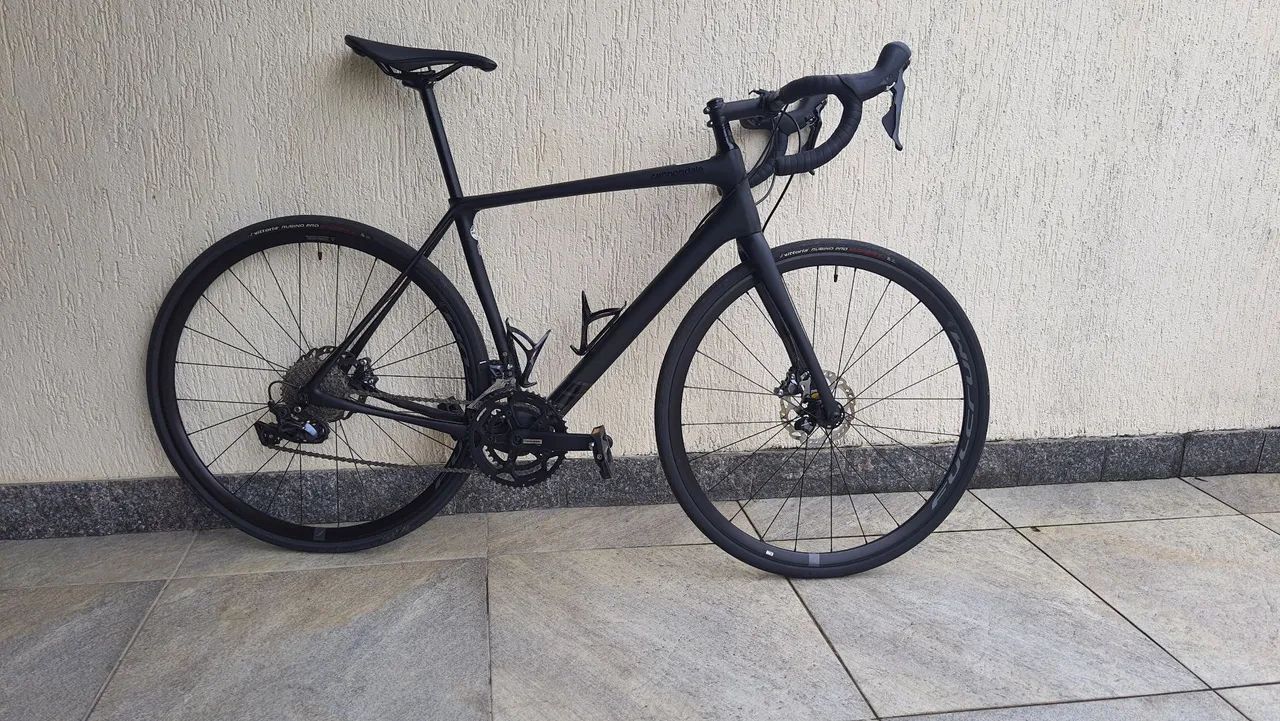 Bicicleta Synapse Carbon Ultergra Cannondale