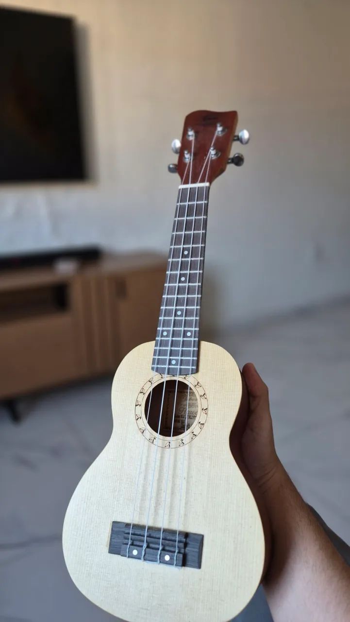 UKULELE JAHNKE NOVO - Foto 2