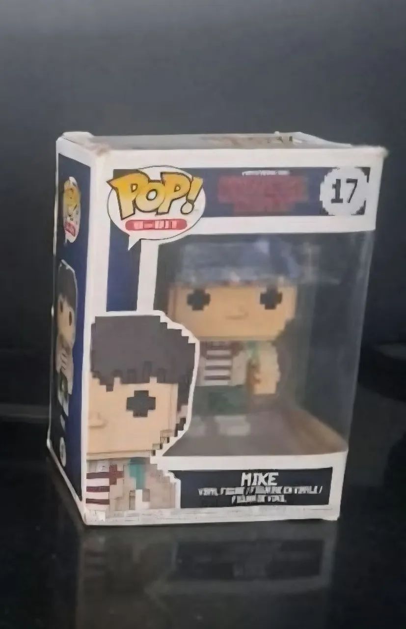 Funko pop mike stranger things 8 bit