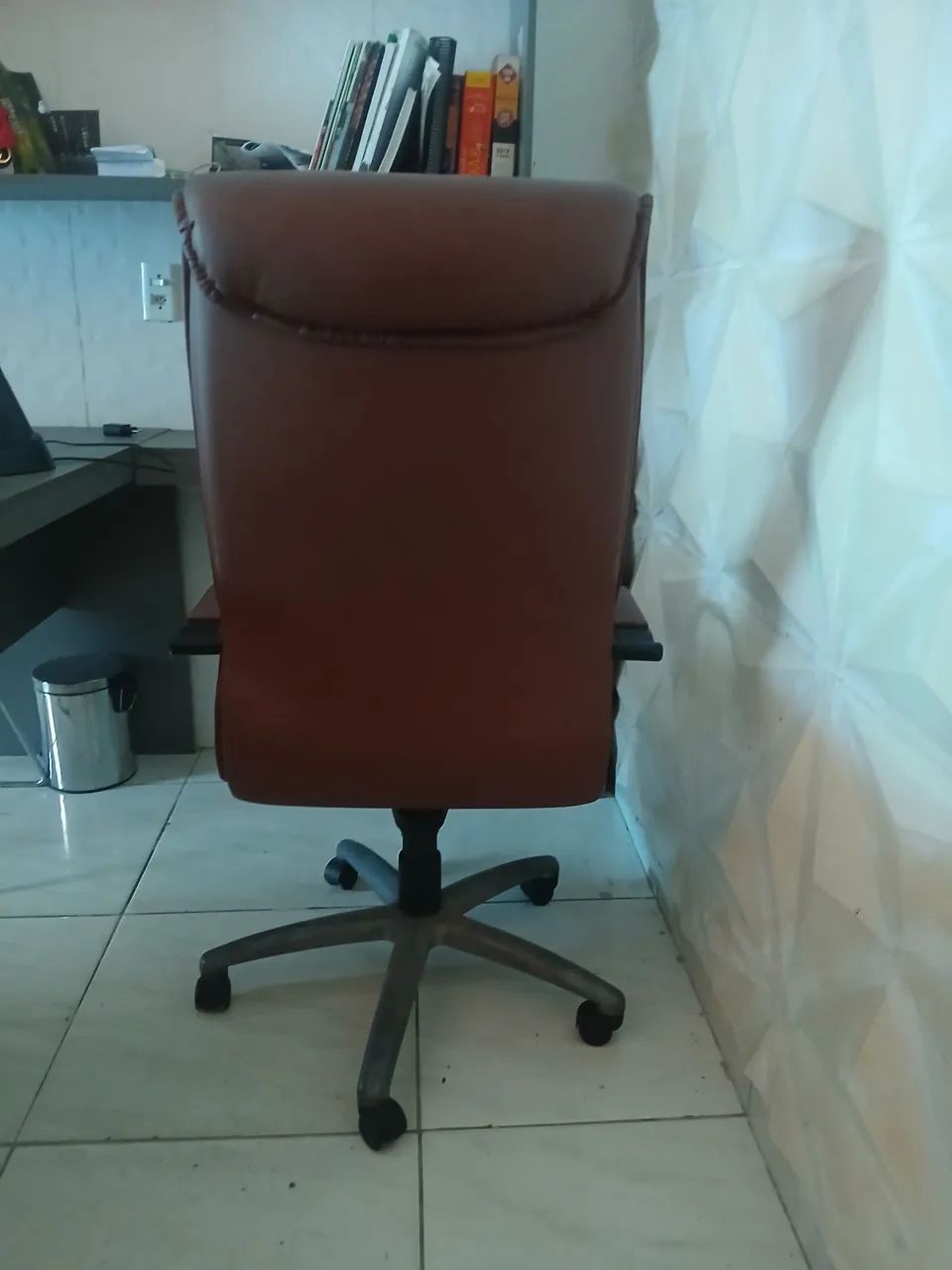Cadeira Escritório  - Foto 2