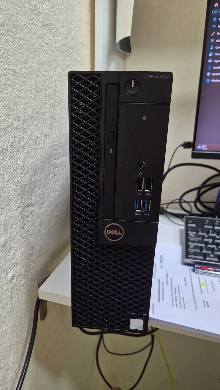 Dell Optiplex 3050 I3 6100 3.70GHz 6° geração 8gb de ram HD 500