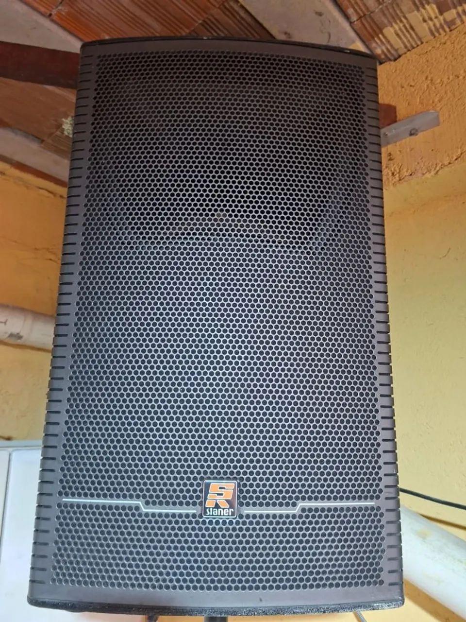 Caixa de som SR staner 515A