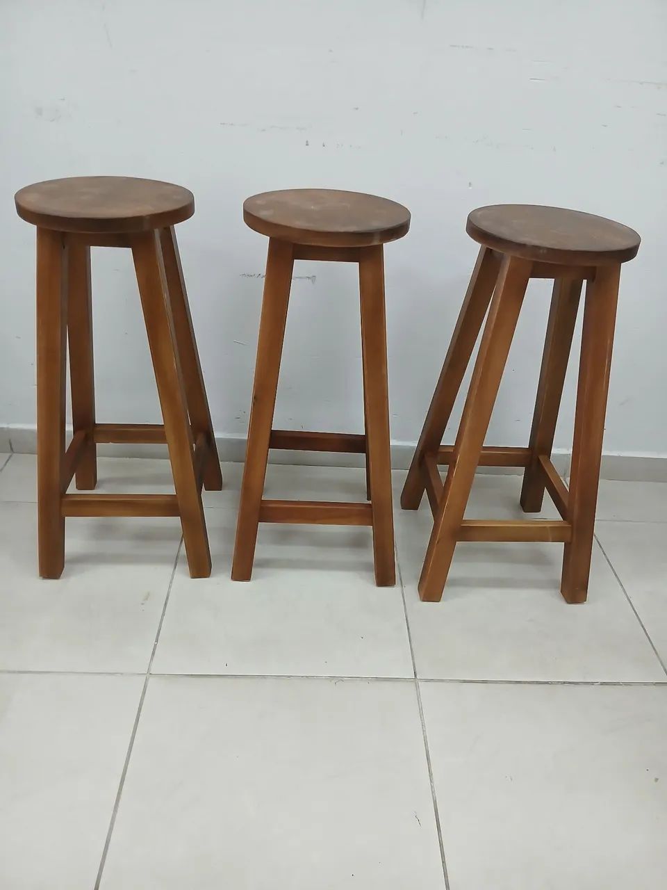 Banquetas de madeira  - Foto 3