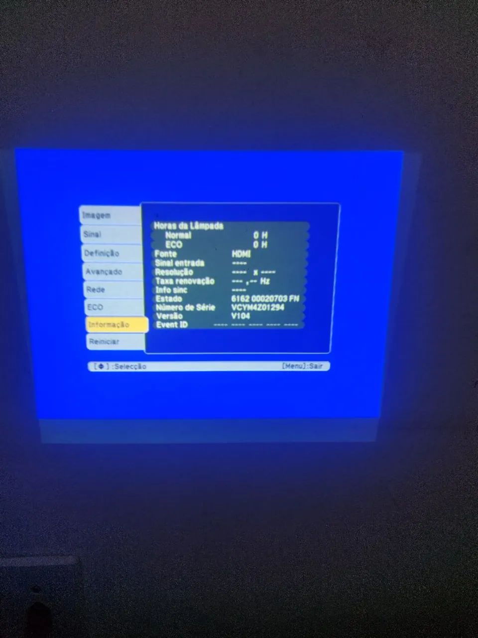 DATA SHOW EPSON COM SUPORTE E CONTROLE